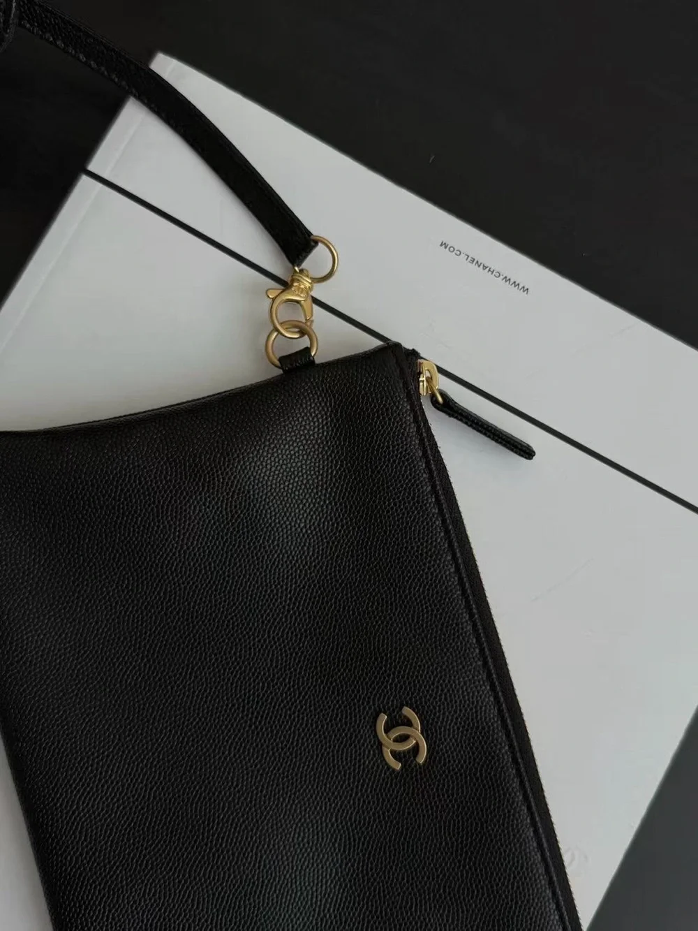 CHANEL classic 25
